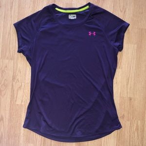 Under Armor dri-fit tee!!
